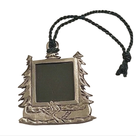 Vintage Signed DLB Pewter Picture Frame Hanging Ornament Evergreens Canoe - Picture 2 of 7
